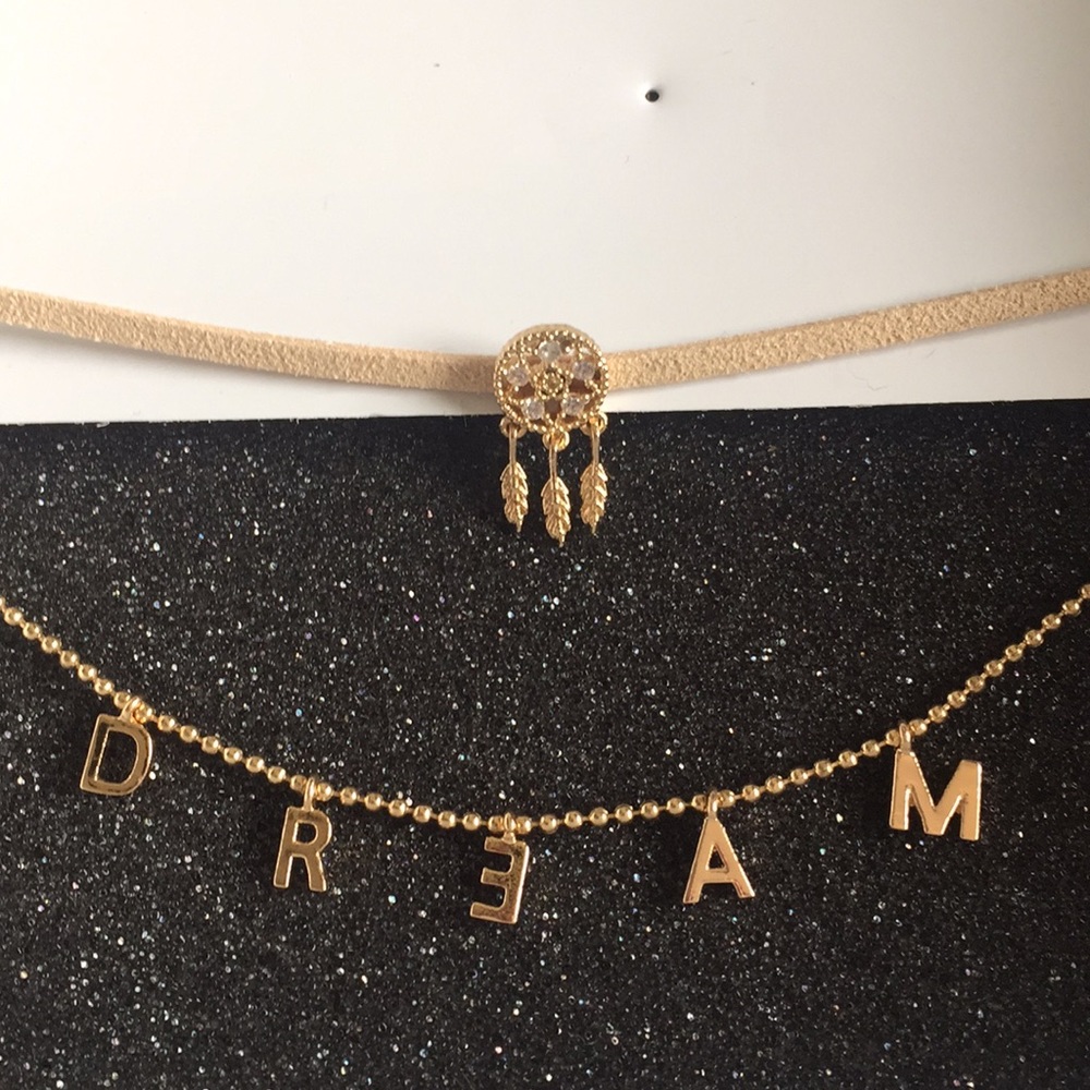 ✨3 for $25 Dream boho chic necklace✨ - Picture 1 of 4